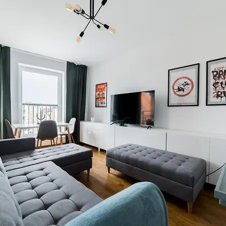 Apartment Rynek Jezycki Signature By Bookinghost *